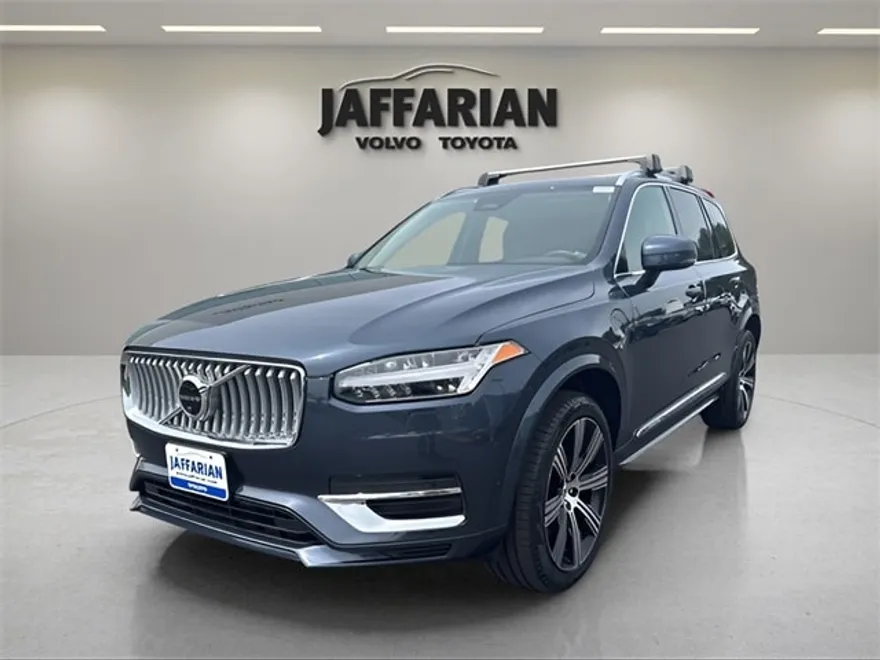 2023 Volvo XC90 Recharge T8 Plus photo 1