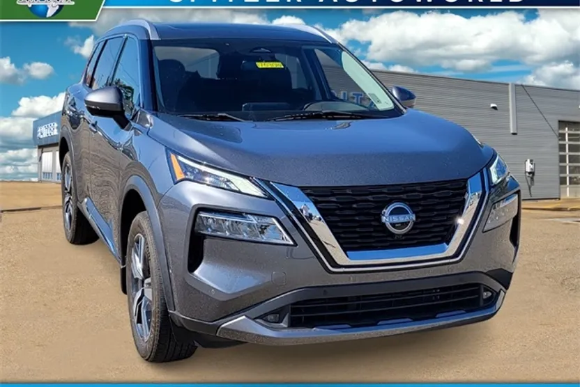 2022 Nissan Rogue SL photo 1
