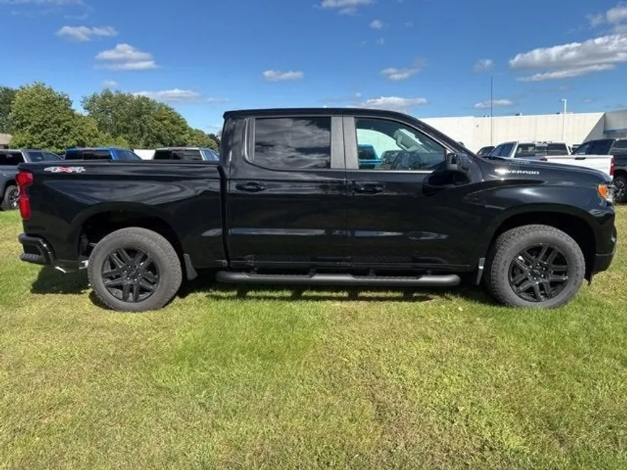 2026 Chevrolet Silverado 1500 RST photo 1