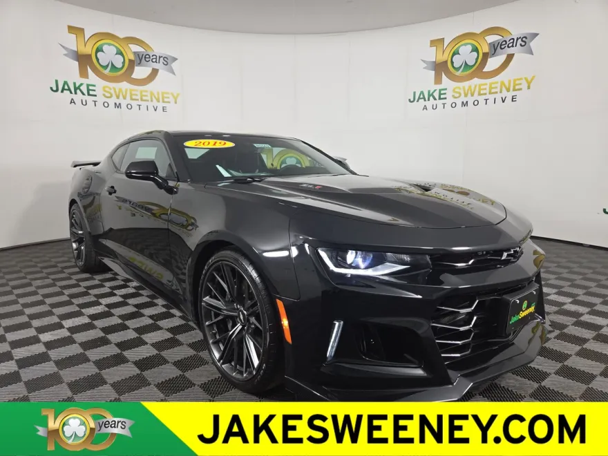 2019 Chevrolet Camaro ZL1 photo 1