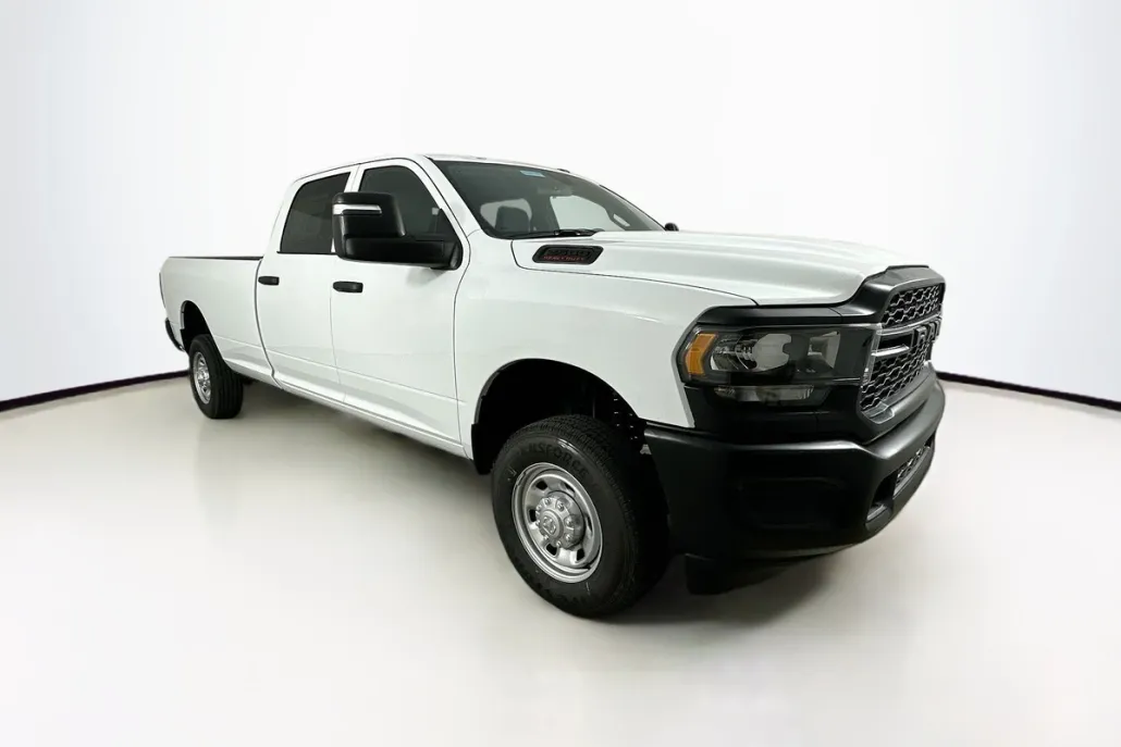 2024 Ram 2500 Tradesman photo 1