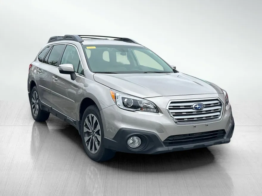 2017 Subaru Outback 3.6R Limited photo 1