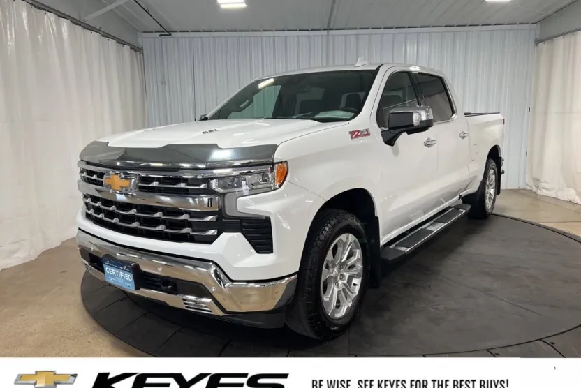 2024 Chevrolet Silverado 1500 LTZ photo 1