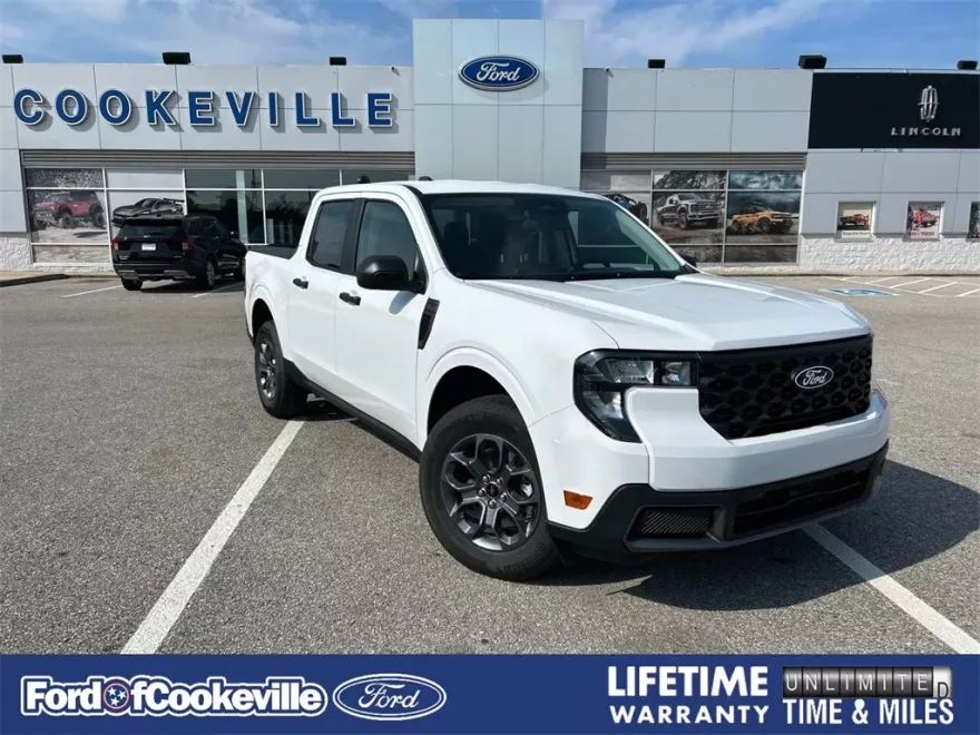 2025 Ford Maverick XLT photo 1