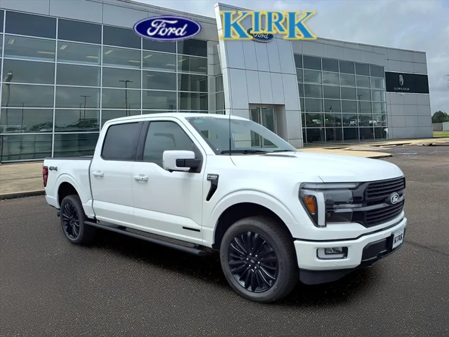 2025 Ford F-150 Platinum photo 1