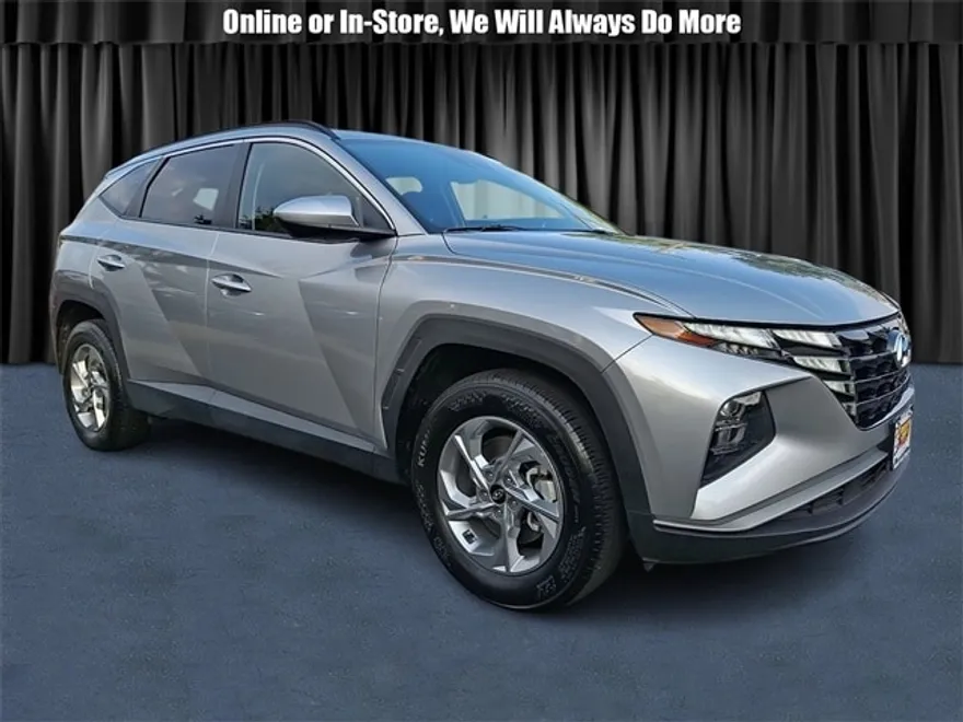 2024 Hyundai Tucson SEL photo 1