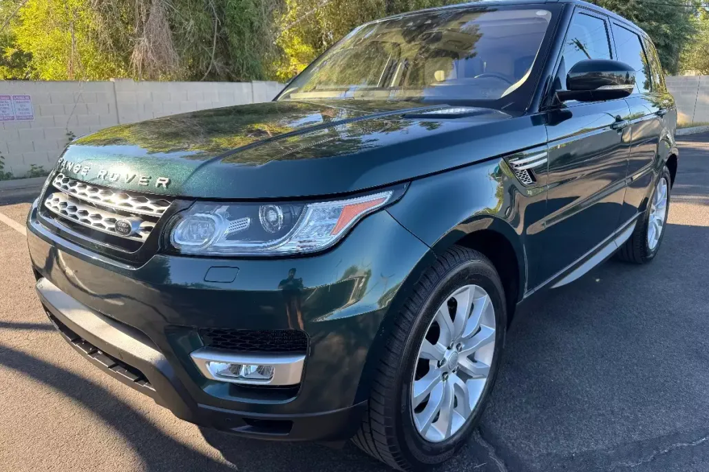 2017 Land Rover Range Rover Sport SuperCharged HSE photo 1