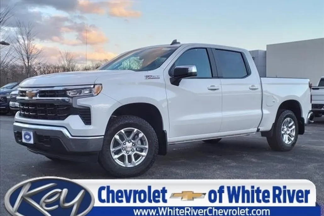 2025 Chevrolet Silverado 1500 LT photo 1
