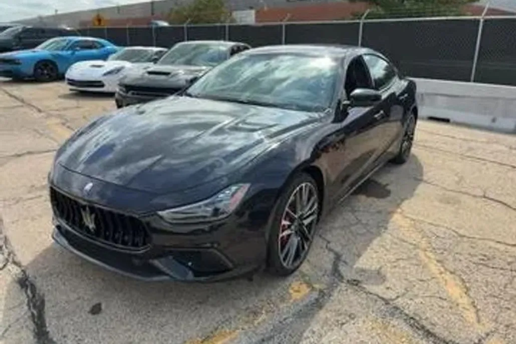 2021 Maserati Ghibli Trofeo photo 1