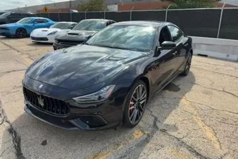 2021 Maserati Ghibli Trofeo photo 1