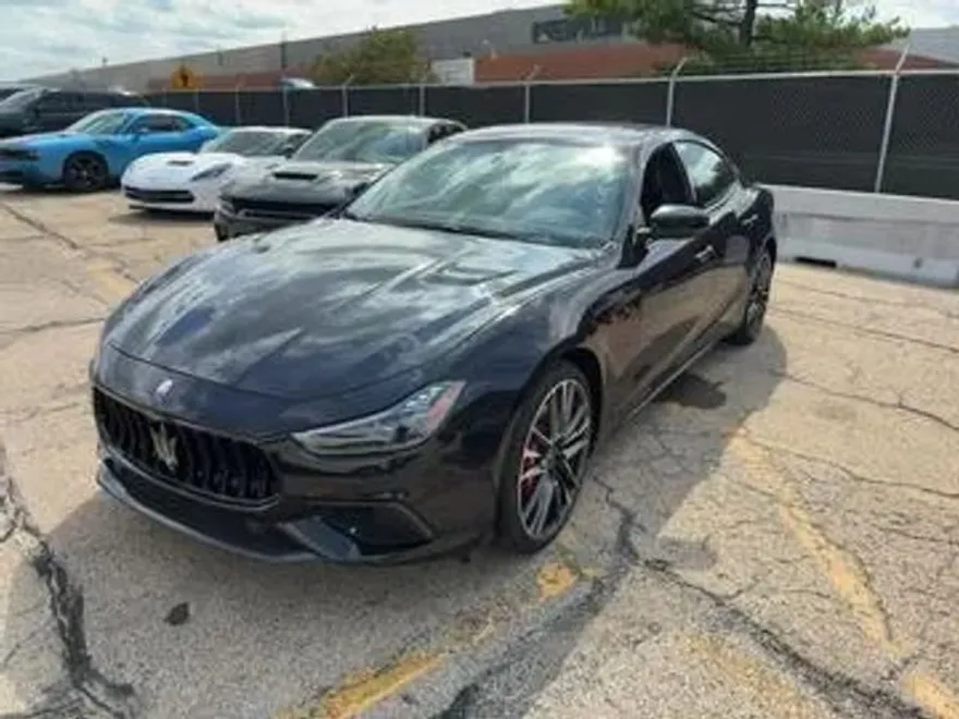 2021 Maserati Ghibli Trofeo photo 1
