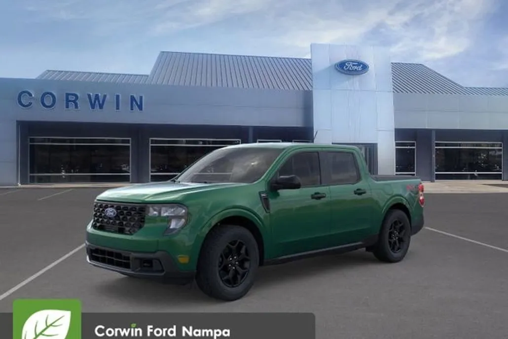 2025 Ford Maverick XLT photo 1