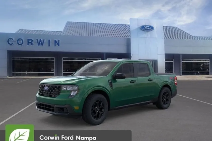 2025 Ford Maverick XLT photo 1