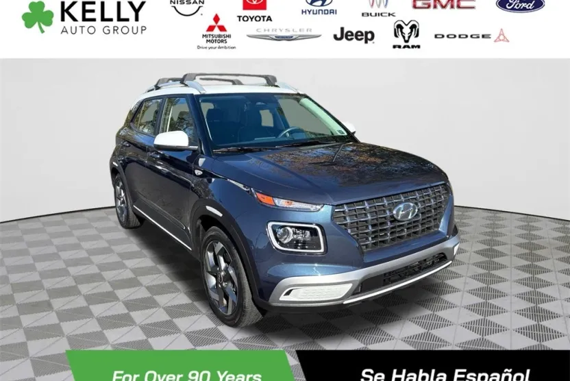 2025 Hyundai Venue Limited photo 1