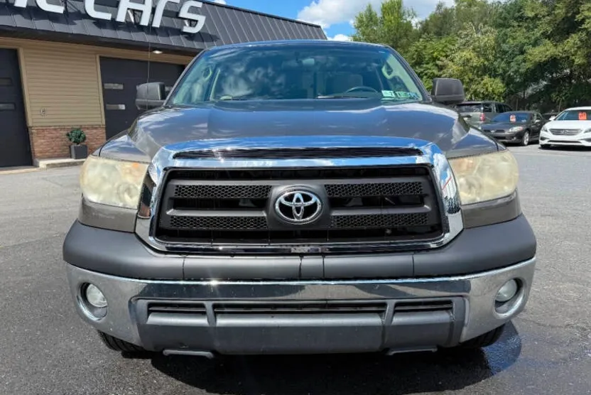 2010 Toyota Tundra Grade photo 1