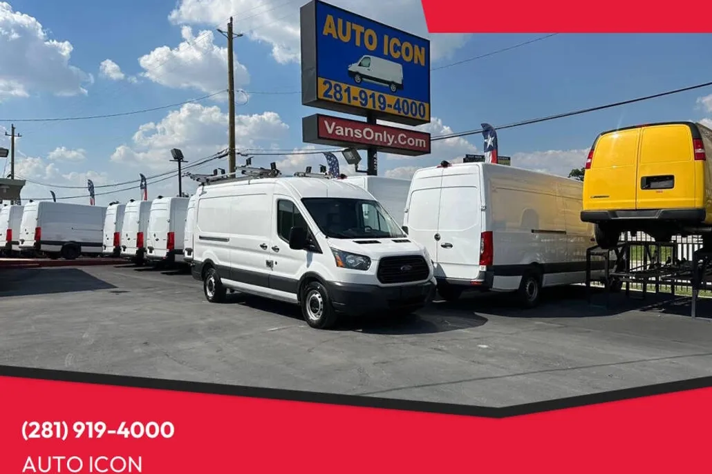 2018 Ford Transit Cargo photo 1