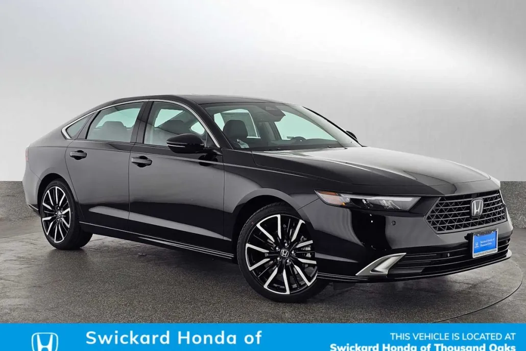 2025 Honda Accord Hybrid Touring photo 1