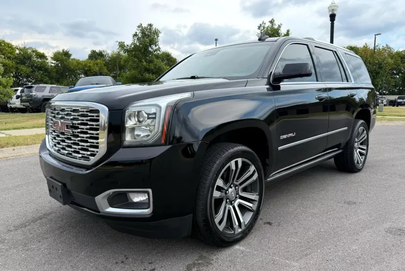 2019 Gmc Yukon Denali photo 1