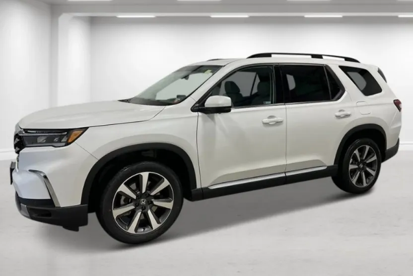 2025 Honda Pilot Elite photo 1