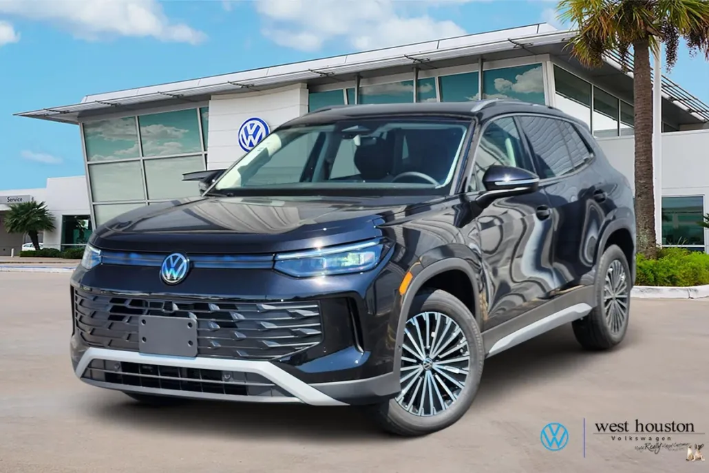 2025 Volkswagen Tiguan S photo 1
