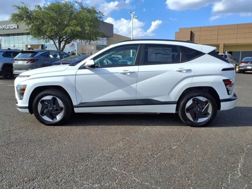 2025 Hyundai Kona Electric SEL photo 1