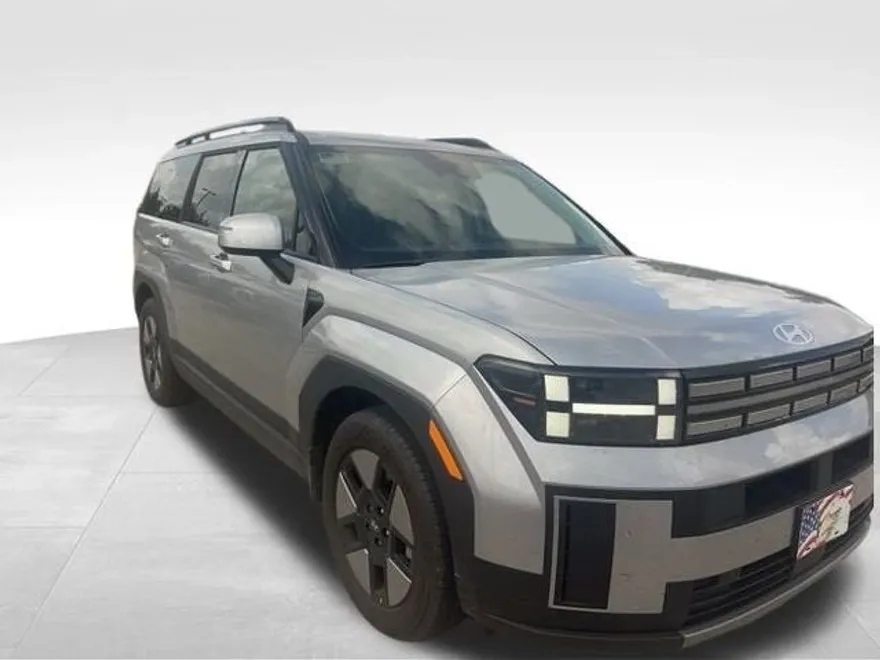 2025 Hyundai Santa Fe photo 1
