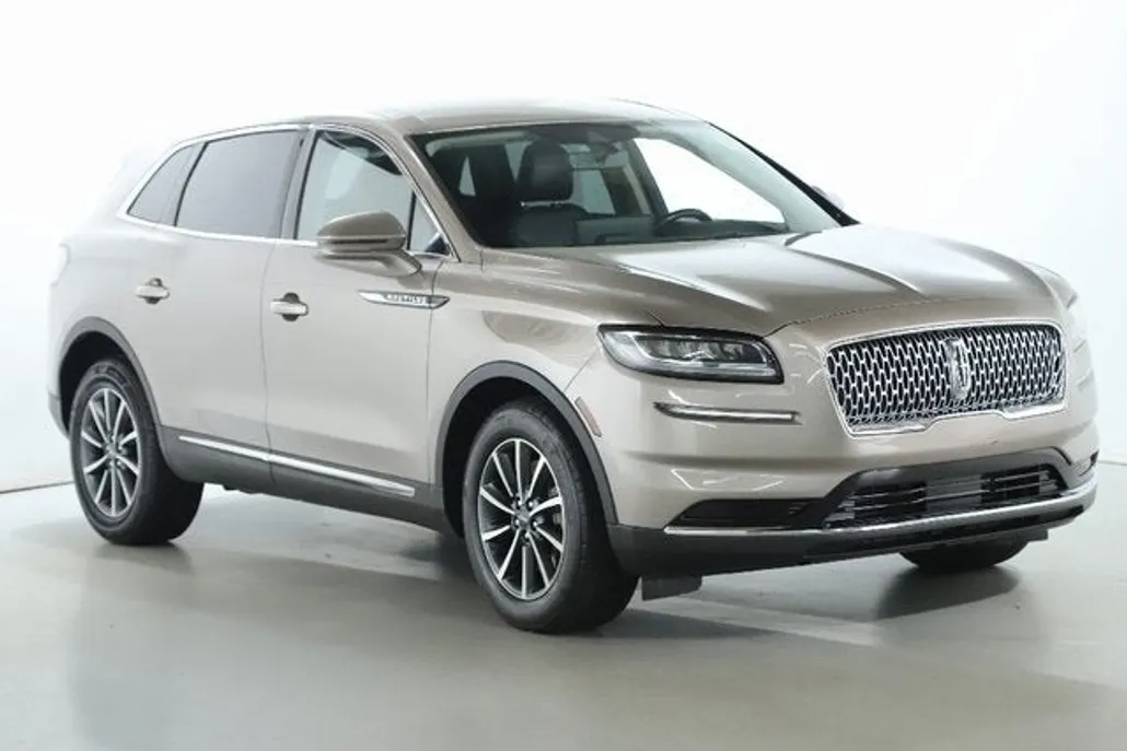2021 Lincoln Nautilus Standard photo 1