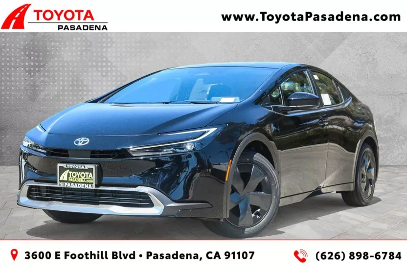 2026 Toyota Prius Plug-in Hybrid SE photo 1