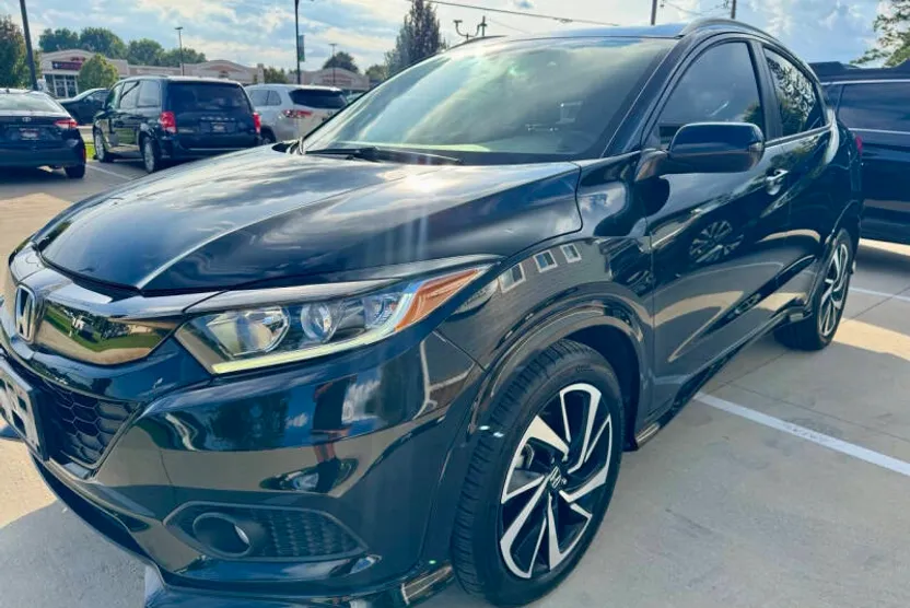 2019 Honda HR-V Sport photo 1