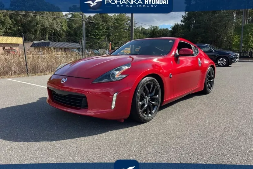 2020 Nissan 370Z Base photo 1