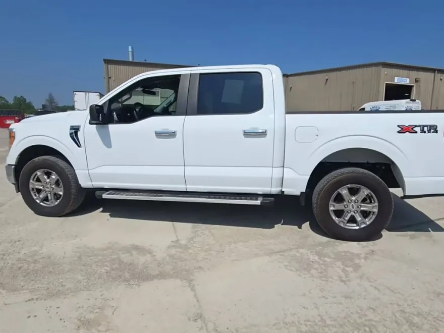2022 Ford F-150 XLT photo 1