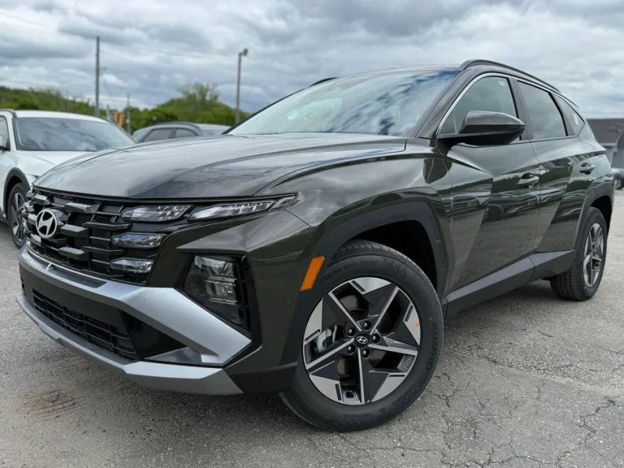 2026 Hyundai Tucson SEL photo 1