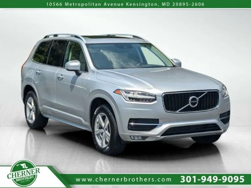 2019 Volvo XC90 T5 Momentum photo 1