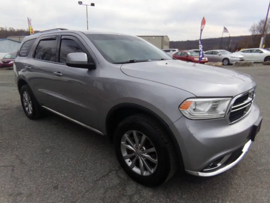 2018 Dodge Durango SXT Plus photo 1