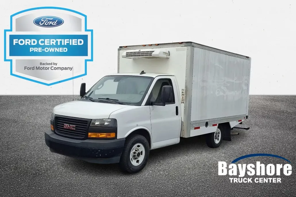 2020 Gmc Savana 3500 Cutaway photo 1