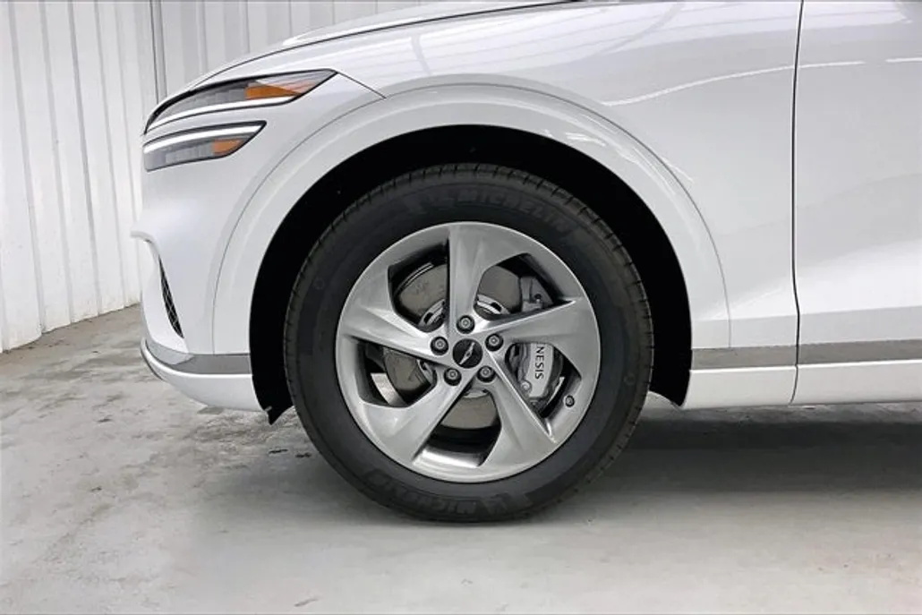 2026 Genesis GV70 2.5T Select photo 1