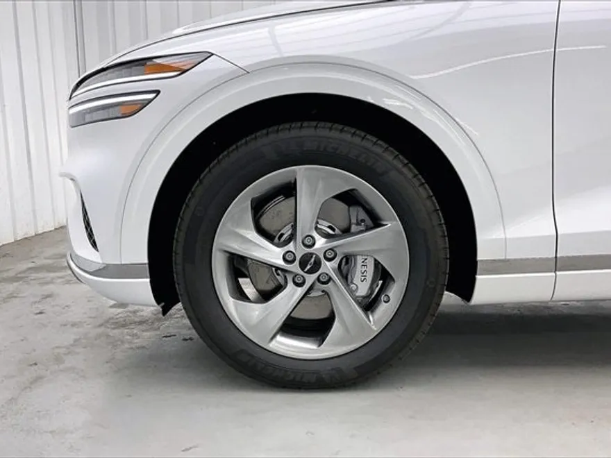 2026 Genesis GV70 2.5T Select photo 1