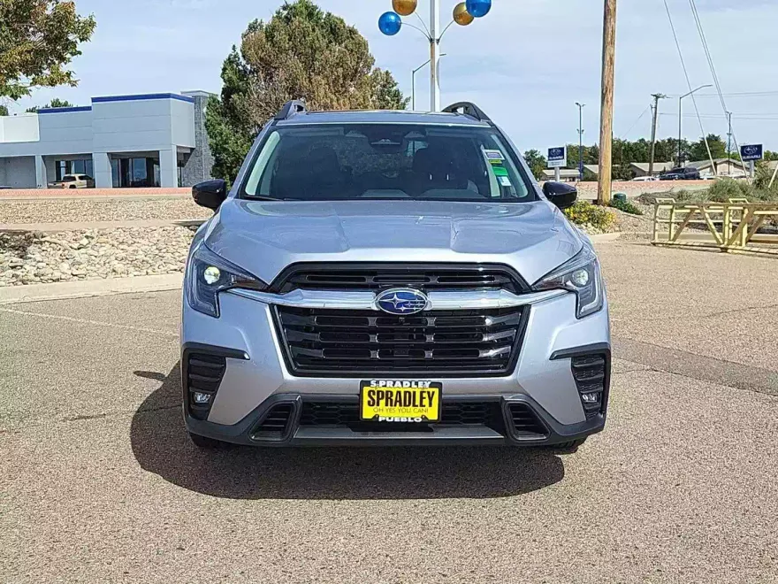 2024 Subaru Ascent Limited photo 1
