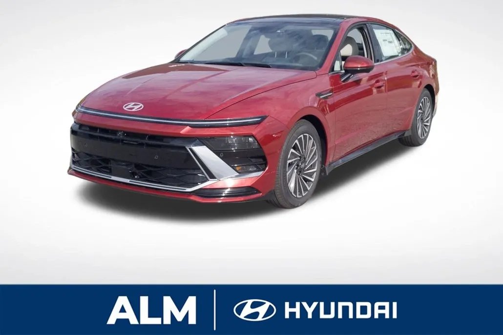 2025 Hyundai Sonata Hybrid Limited photo 1