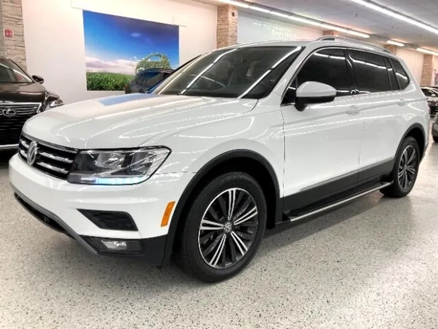 2019 Volkswagen Tiguan SE photo 1