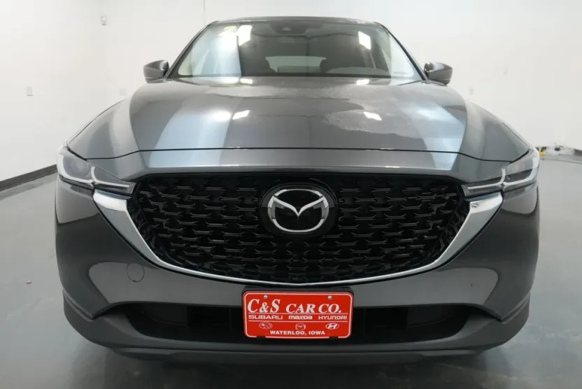 2023 Mazda CX-5 2.5 S Preferred photo 1