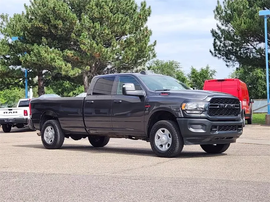 2024 Ram 3500 Tradesman photo 1