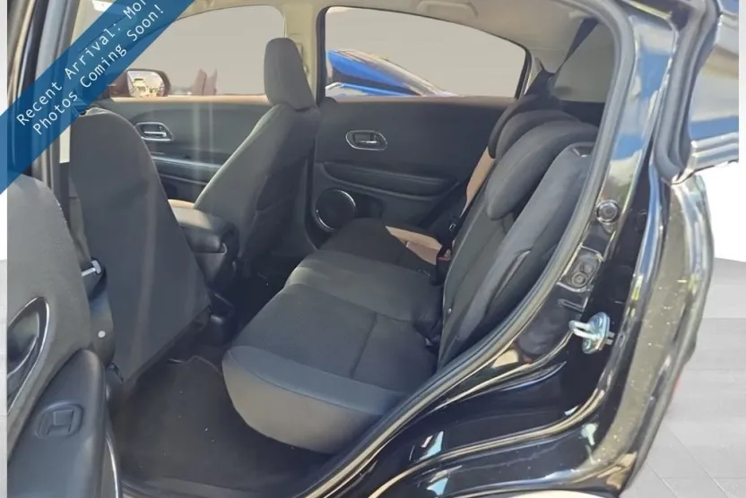2021 Honda HR-V EX 2WD photo 1