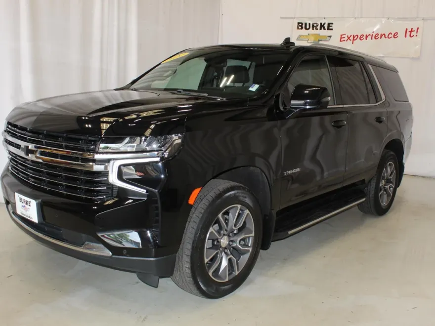 2022 Chevrolet Tahoe LT photo 1
