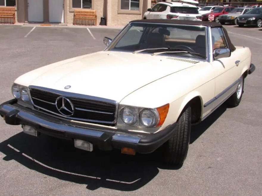 1982 Mercedes Benz 380 photo 1