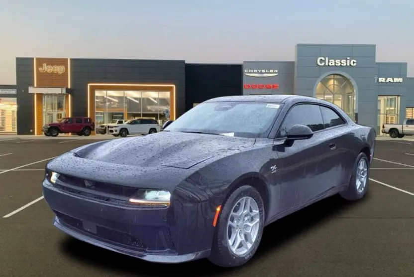 2025 Dodge Charger Daytona R/T photo 1