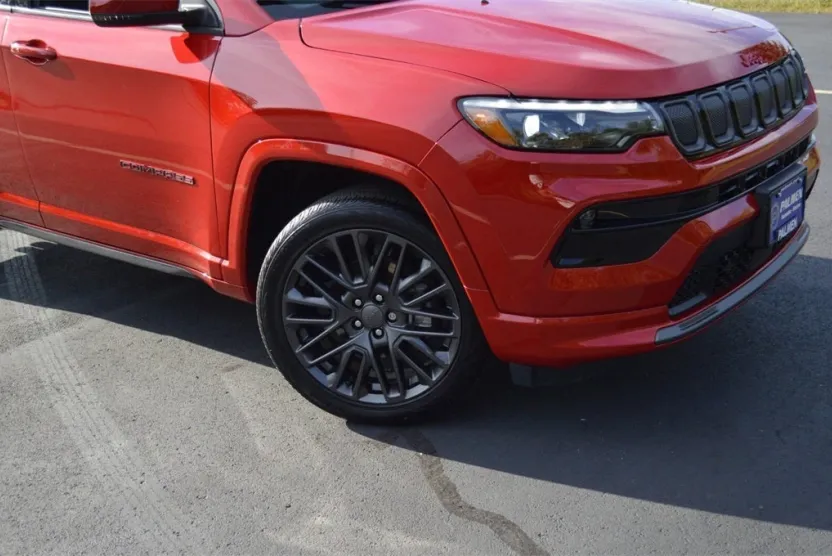 2022 Jeep Compass Red Edition photo 1