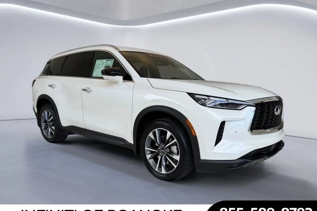 2025 Infiniti QX60 Luxe photo 1