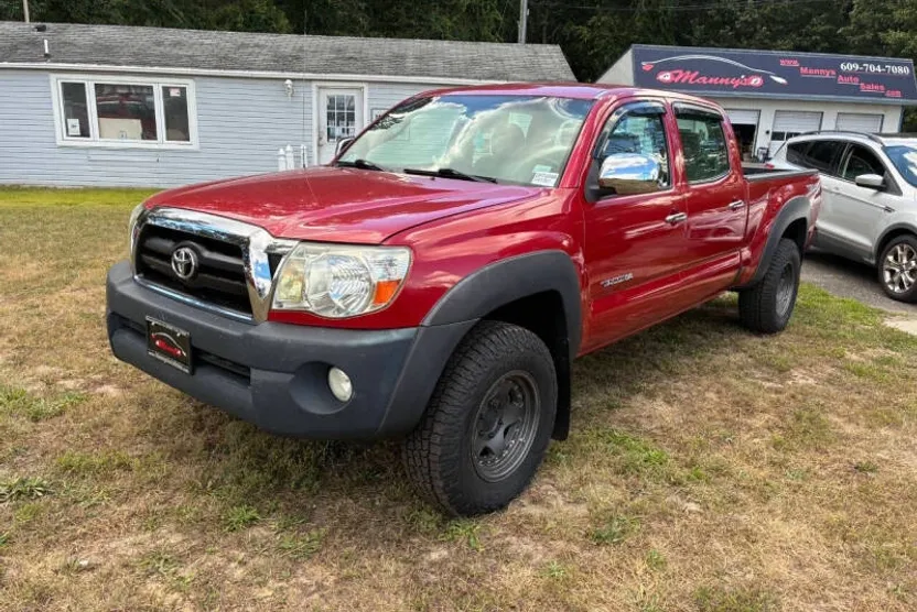 2011 Toyota Tacoma V6 photo 1