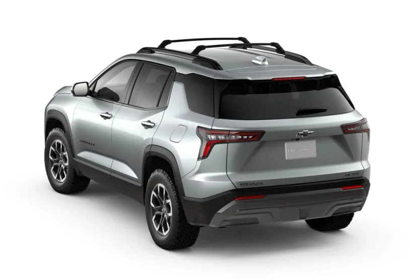 2026 Chevrolet Equinox ACTIV photo 1